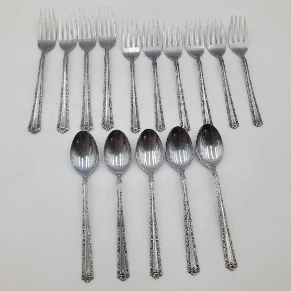 15pc Vintage Stainless Flatware Set Japan Floral Pattern UNF363 Forks Spoons